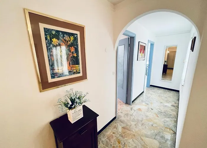 Blue Sky - Levanto, 5 Terre Apartamento *