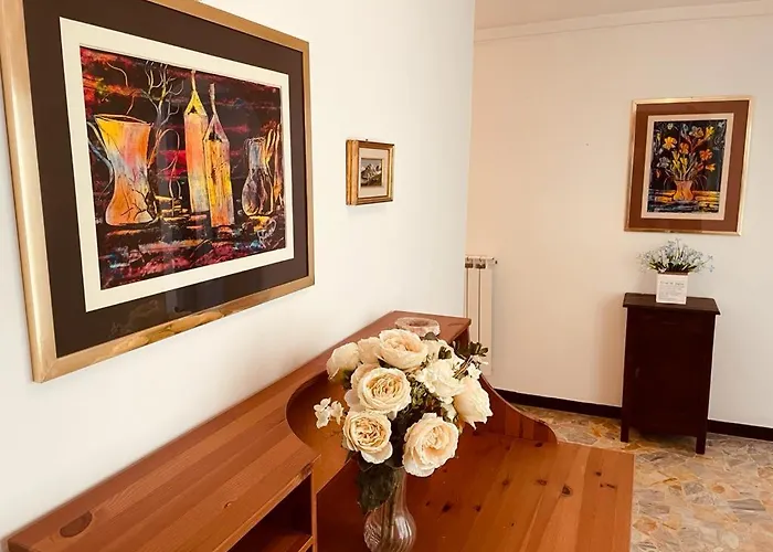 Blue Sky - Levanto, 5 Terre Apartamento *